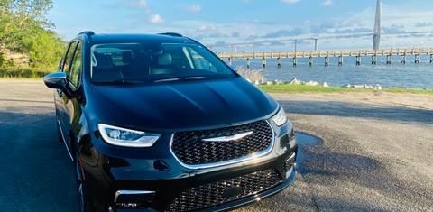 Chrysler Pacifica 2022