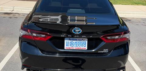 Toyota Camry Hybrid 2021