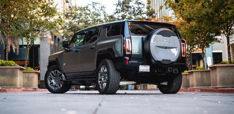 GMC HUMMER EV SUV 2024
