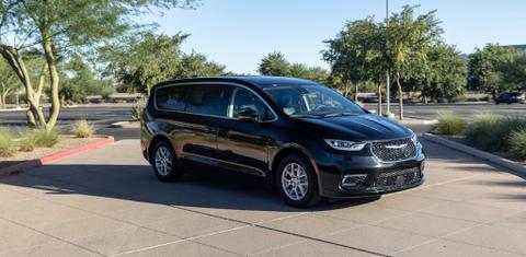 Chrysler Pacifica 2024