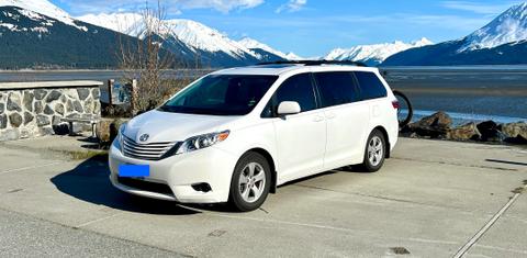 Toyota Sienna 2015
