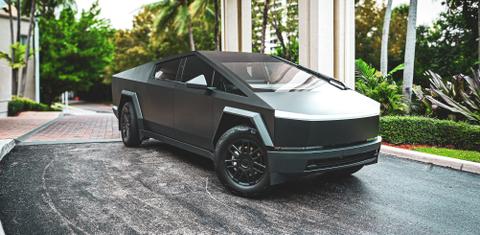 Tesla Cybertruck 2025