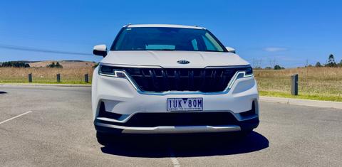 Kia CARNIVAL 2021