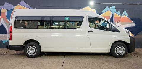Toyota HIACE 2025