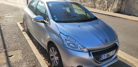 Peugeot 208 2013
