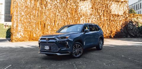Toyota Grand Highlander 2026
