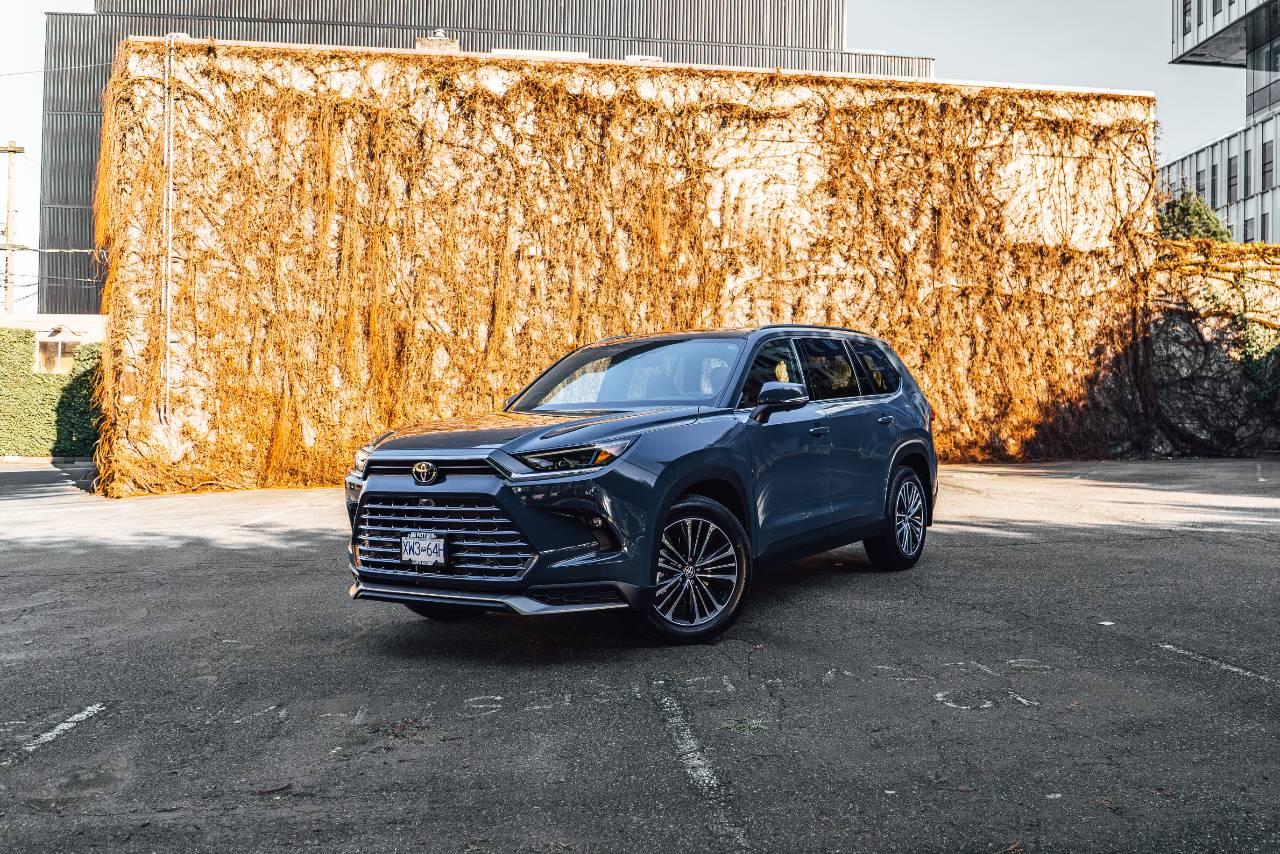 Toyota Grand Highlander 2026 in Vancouver, BC