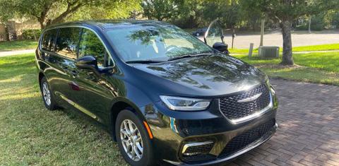 Chrysler Pacifica 2023