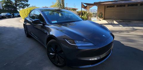 Tesla Model 3 2025