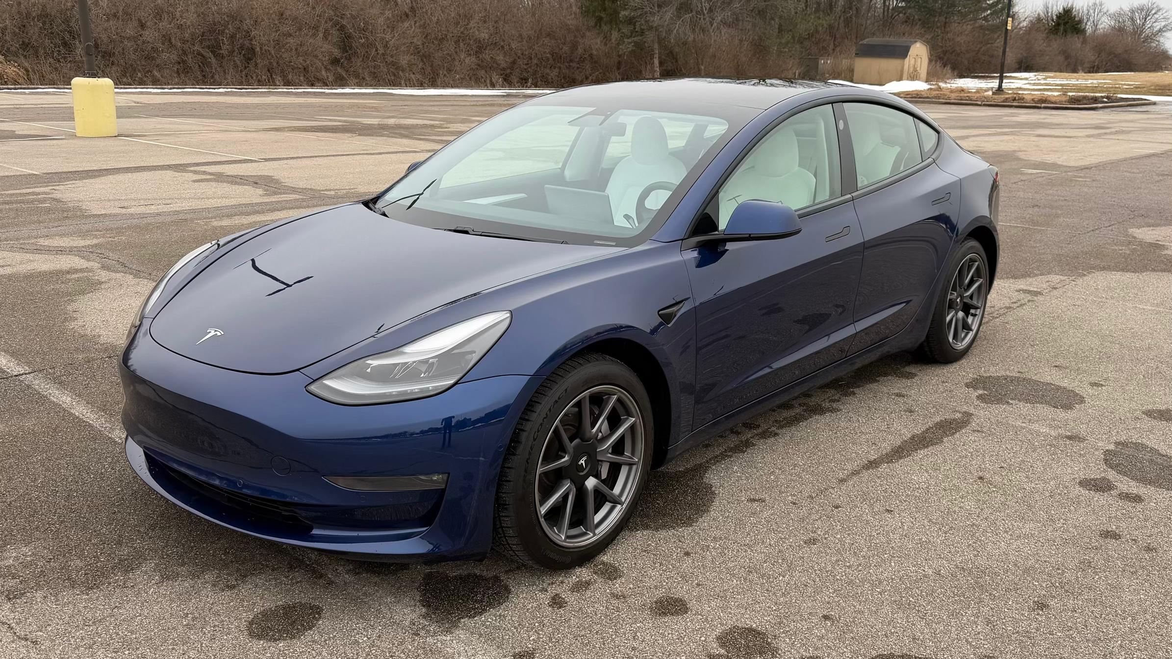 Tesla Model 3 2021 in Fishers, IN