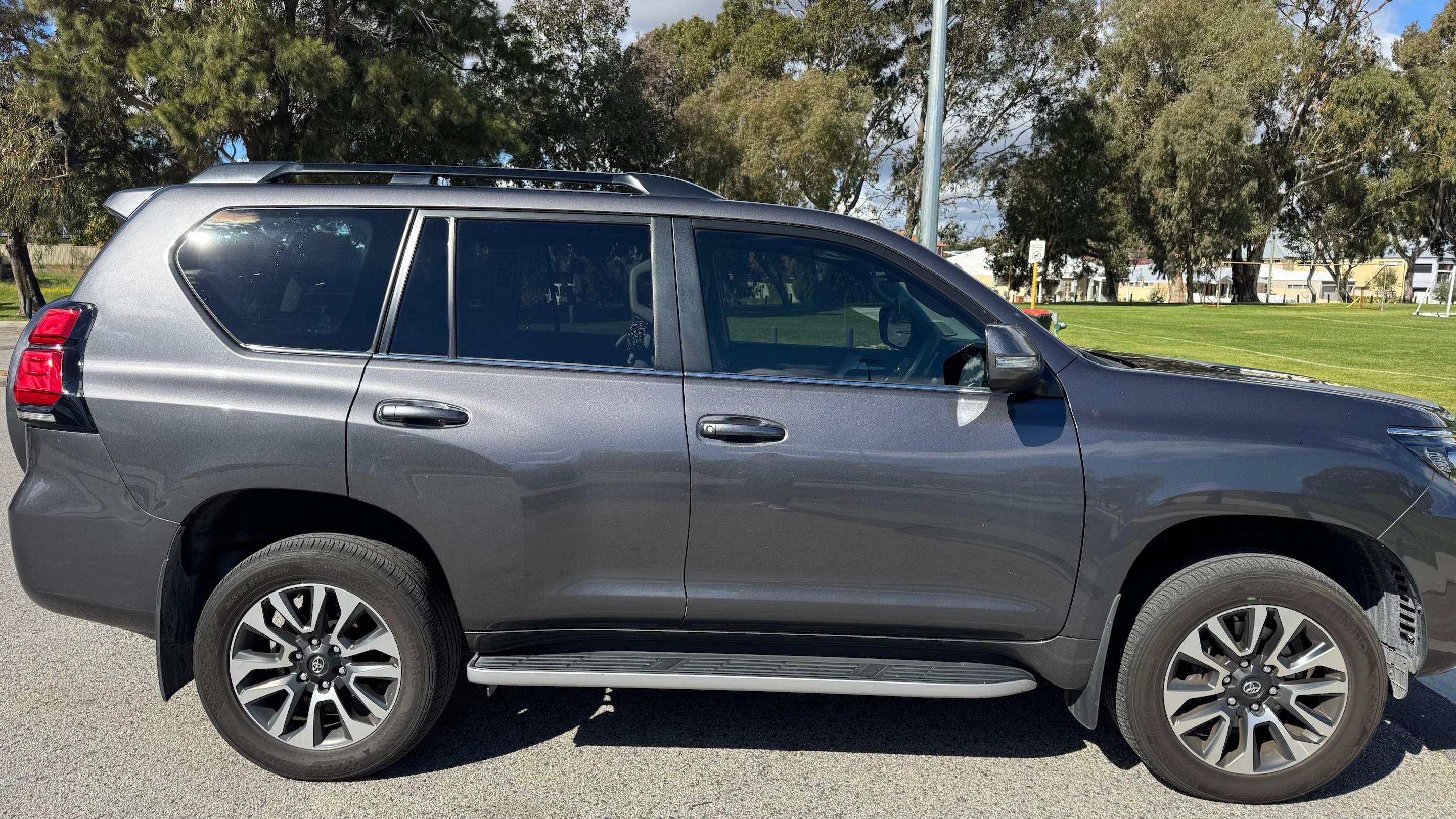 Toyota LANDCRUISER PRADO 2022 in Stirling