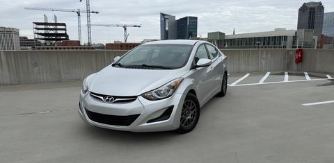 Hyundai Elantra 2016