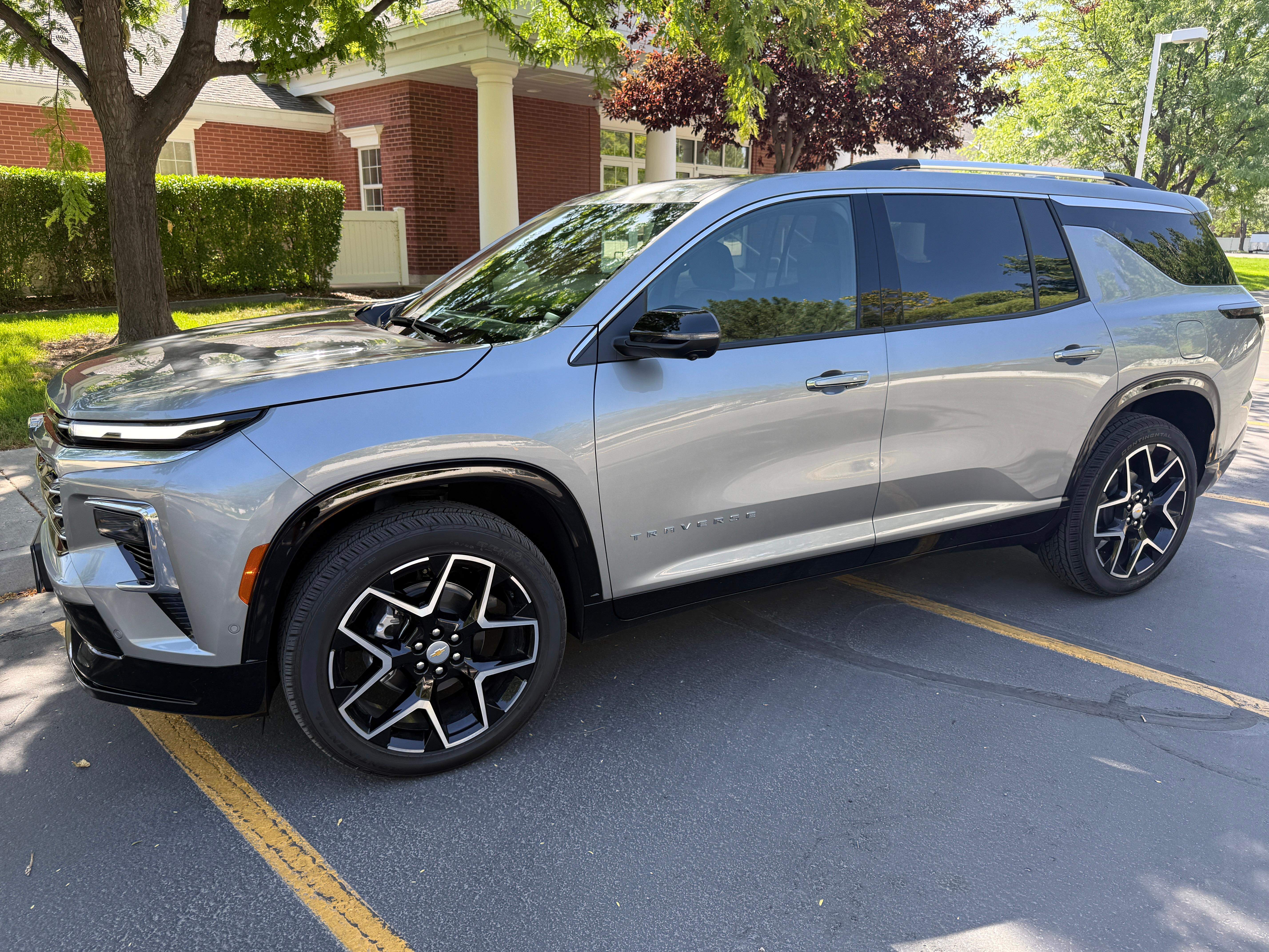 Chevrolet Traverse 2025 in Centerville, UT