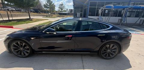 Tesla Model S 2014