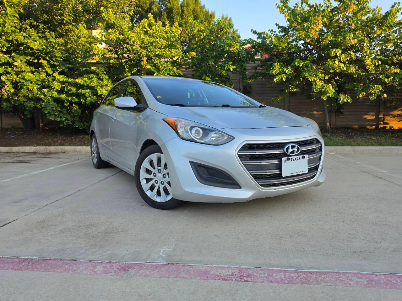 Hyundai Elantra GT 2017 in McKinney, TX
