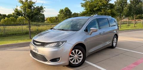 Chrysler Pacifica 2019