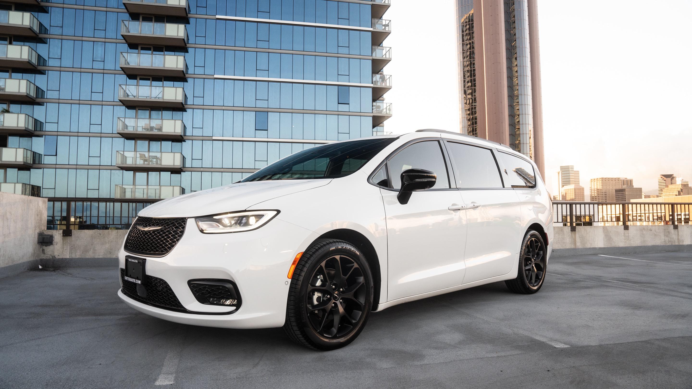 Chrysler Pacifica 2024 in 