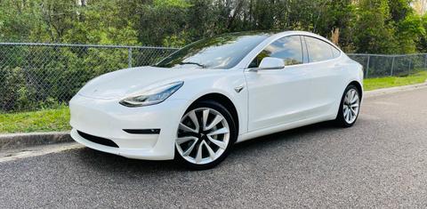 Tesla Model 3 2020