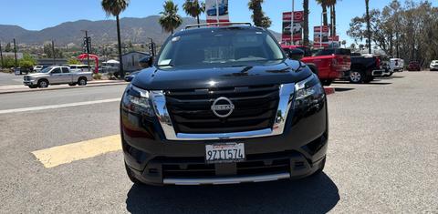 Nissan Pathfinder 2025