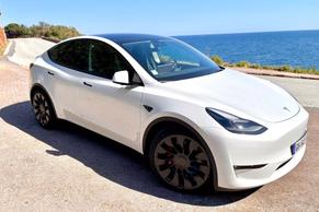 Tesla MODEL Y 2023 à Paris