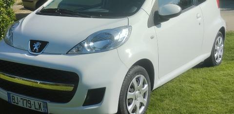 Peugeot 107 2011