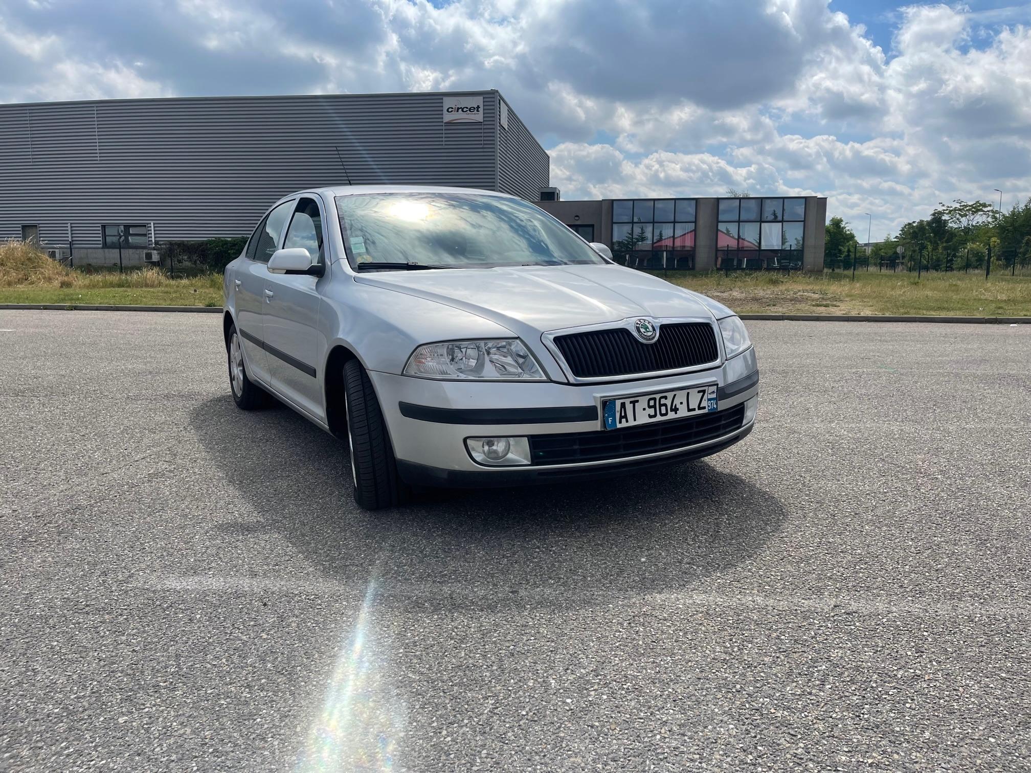 Skoda OCTAVIA 2008 in Meyzieu
