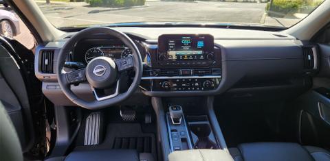 Nissan Pathfinder 2025