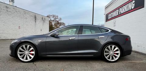 Tesla Model S 2014