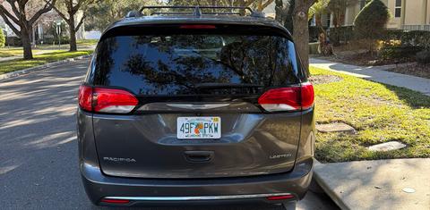 Chrysler Pacifica 2017