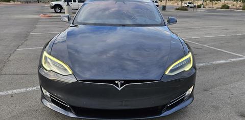 Tesla Model S 2016