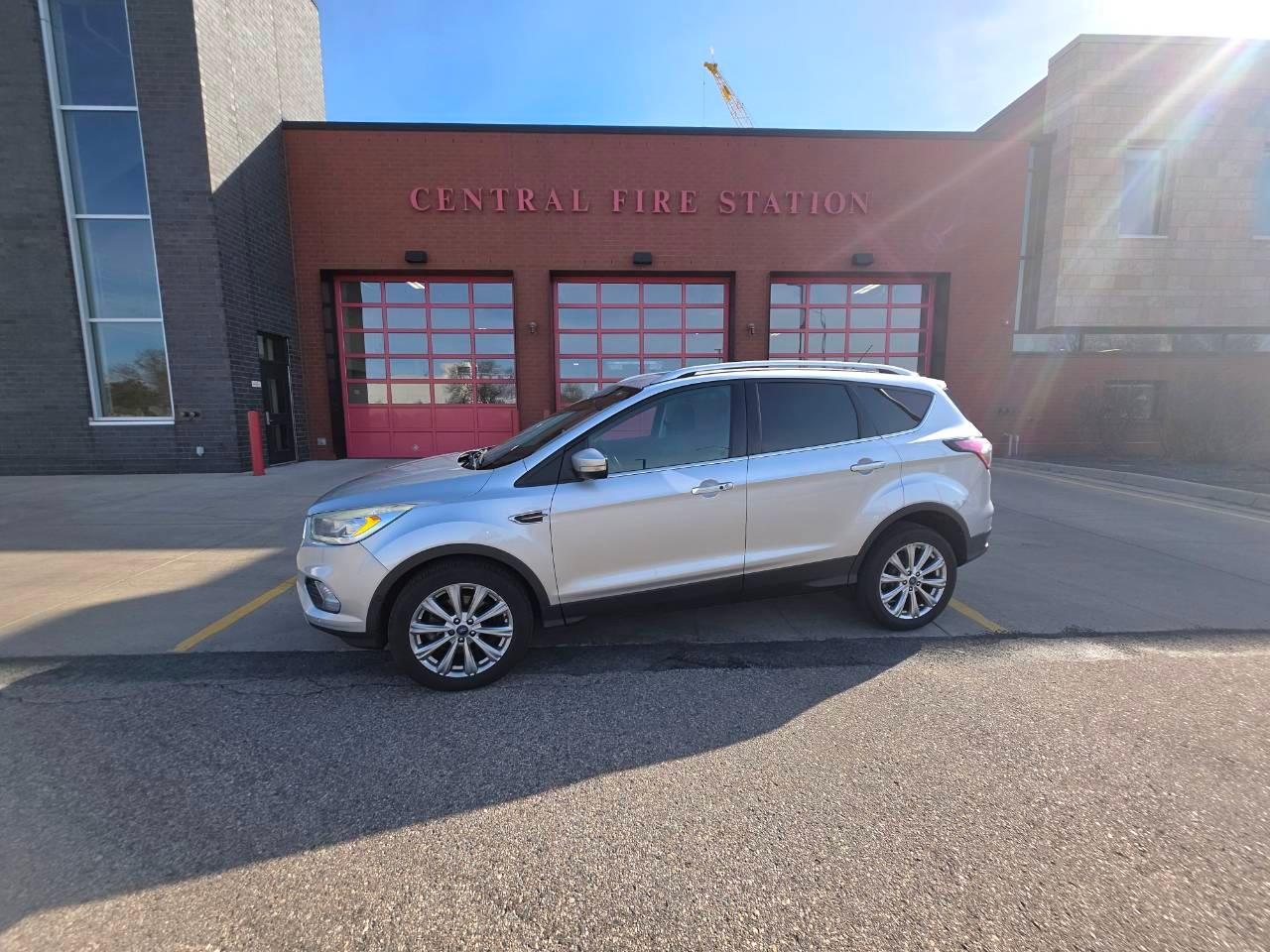 Ford Escape 2017 in Cottage Grove, MN