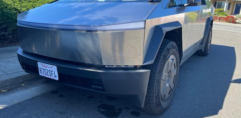 Tesla Cybertruck 2025