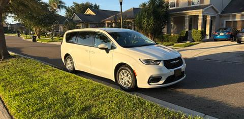 Chrysler Pacifica 2023