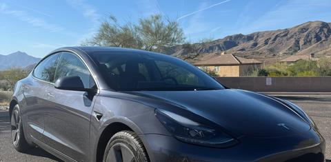 Tesla Model 3 2022