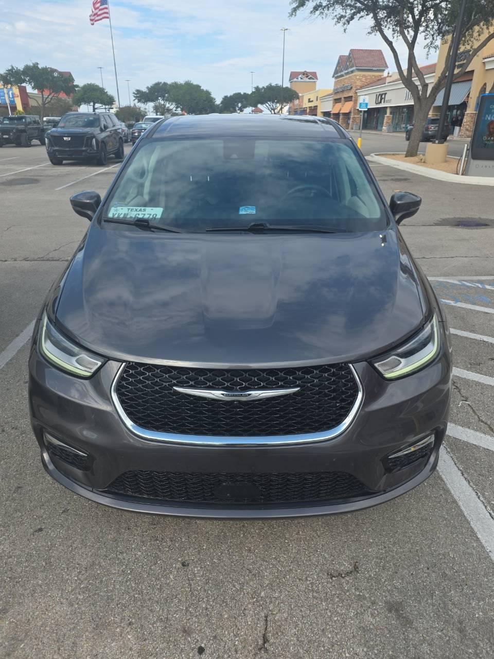 Chrysler Pacifica 2023 in Cibolo, TX