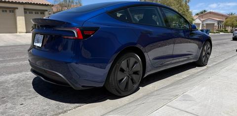 Tesla Model 3 2025