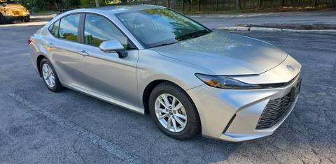 Toyota Camry Hybrid 2025