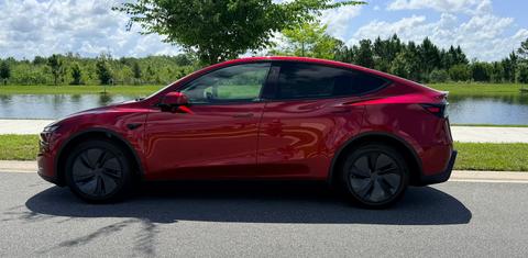 Tesla Model Y 2026
