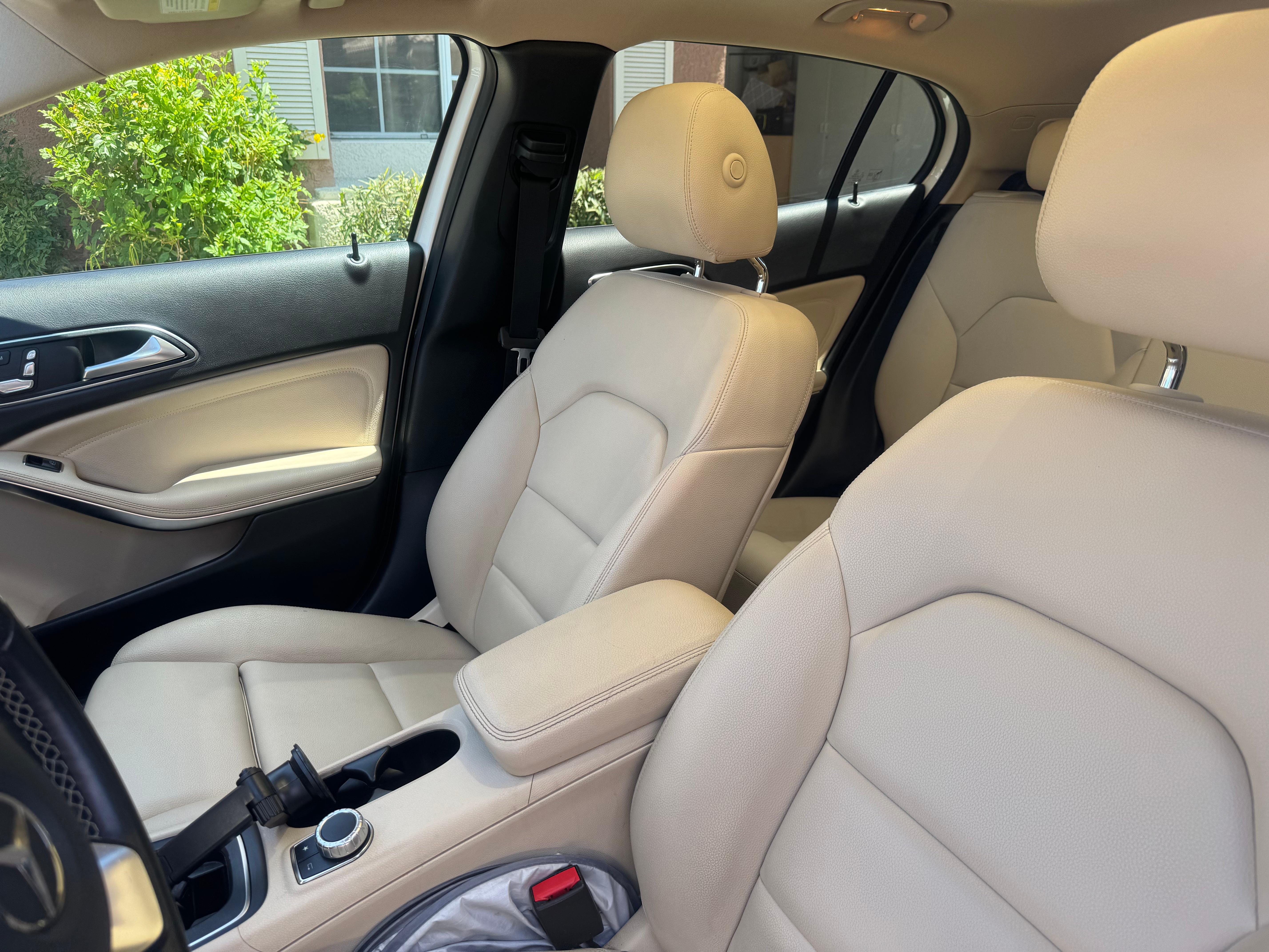 Mercedes-Benz GLA-Class 2019 in Palm Desert, CA