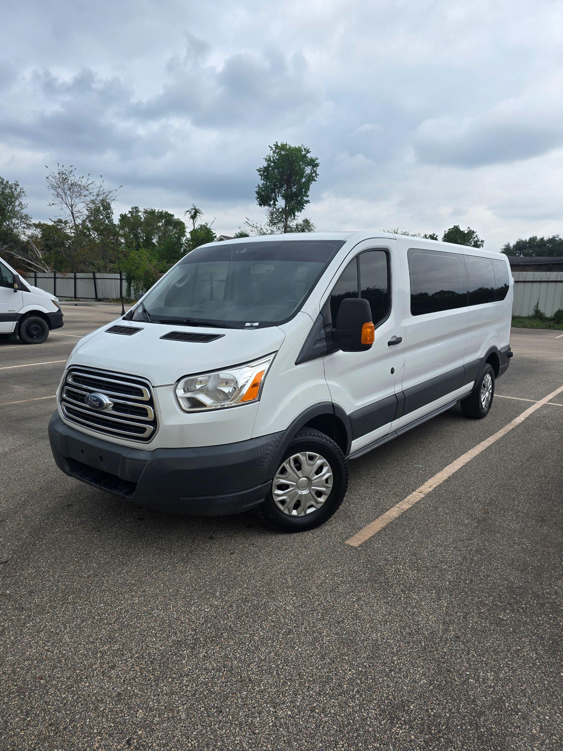 Ford Transit 2018 in Houston, TX