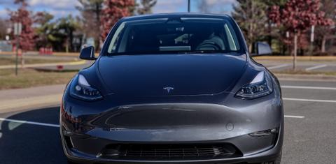 Tesla Model Y 2023