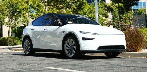 Tesla Model Y 2026