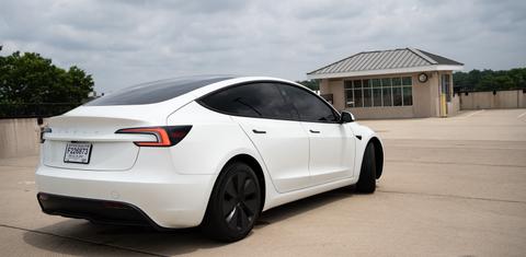 Tesla Model 3 2025
