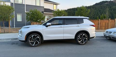 Mitsubishi Outlander 2022