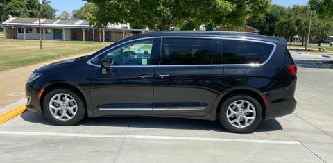 Chrysler Pacifica 2017
