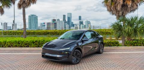 Tesla Model Y 2026