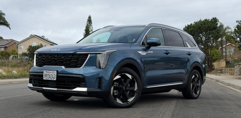 Kia Sorento Plug-In Hybrid 2025