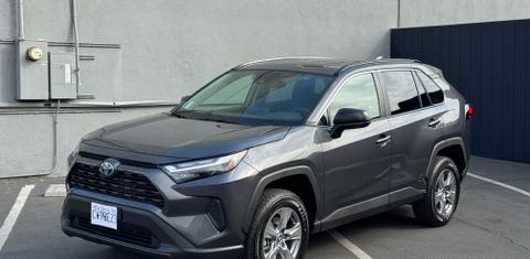 Toyota RAV4 Hybrid 2024