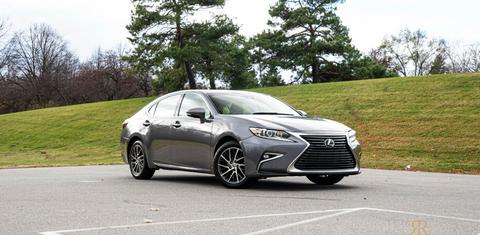 Lexus ES 2016