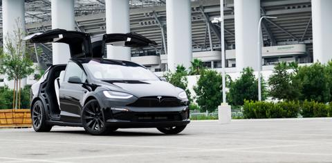 Tesla Model X 2022